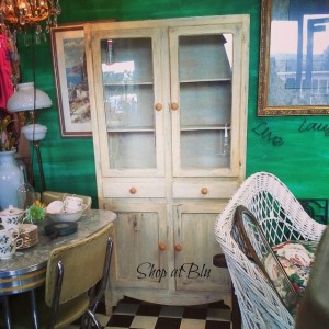Vintage yellow china cab shopatblu