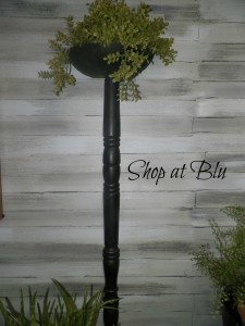 Shop-at-blu-the-blue-building-how-to-hang-a-picture-hang-art-evenly