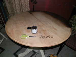 shop-at-blu-the-blue-building-general-finishes-java-stain-oak-table-applying