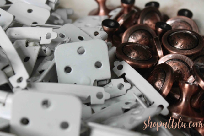 The Blue Building Antiques Shopatblu My Tuscan Inspired Kitchen Hammered Copper Knobs and White Hinges