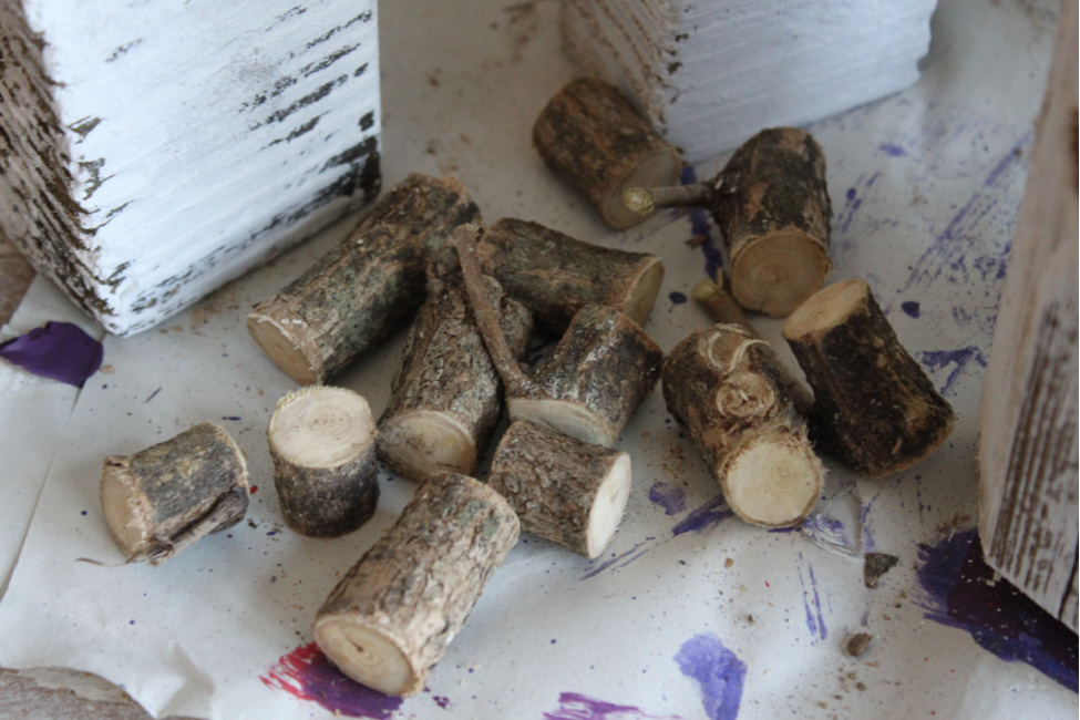 The Blue Building Antiques Shopatblu scrap wood pumpkin stems Apple Cobbler apple mixture