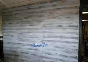 How to make a plank wall for FREE!