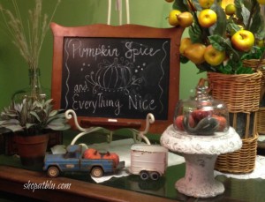Welcome Fall!  Quick Decorating Tips!