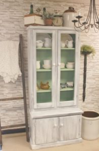 Farmhouse Style with Old Fashioned Milk Paint