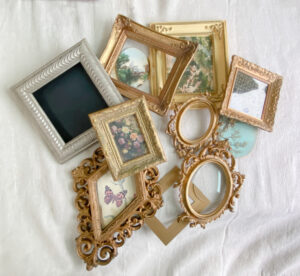 shopatblu artwork from vintage frame and jewelry